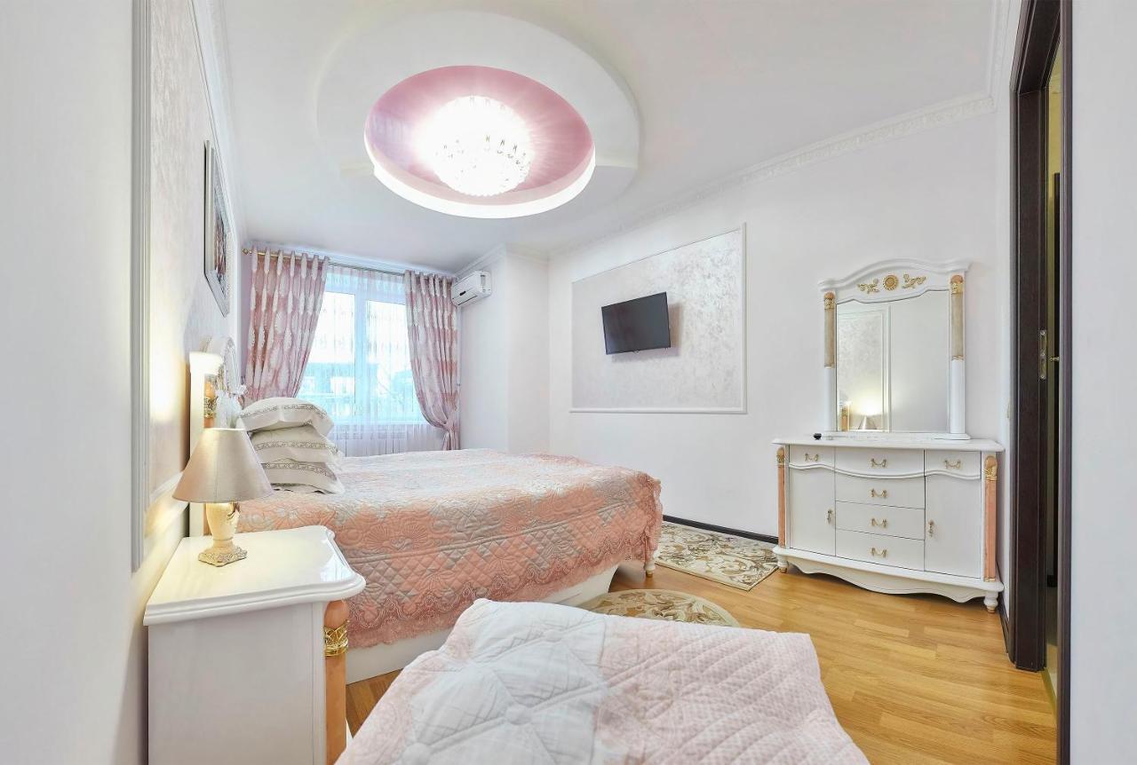 Luxury Apartments Truskavets Luaran gambar